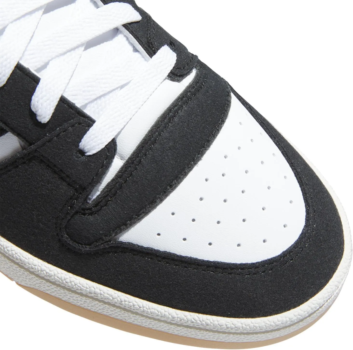 adidas Men's Turnaround Mid Top Basketball Sneaker