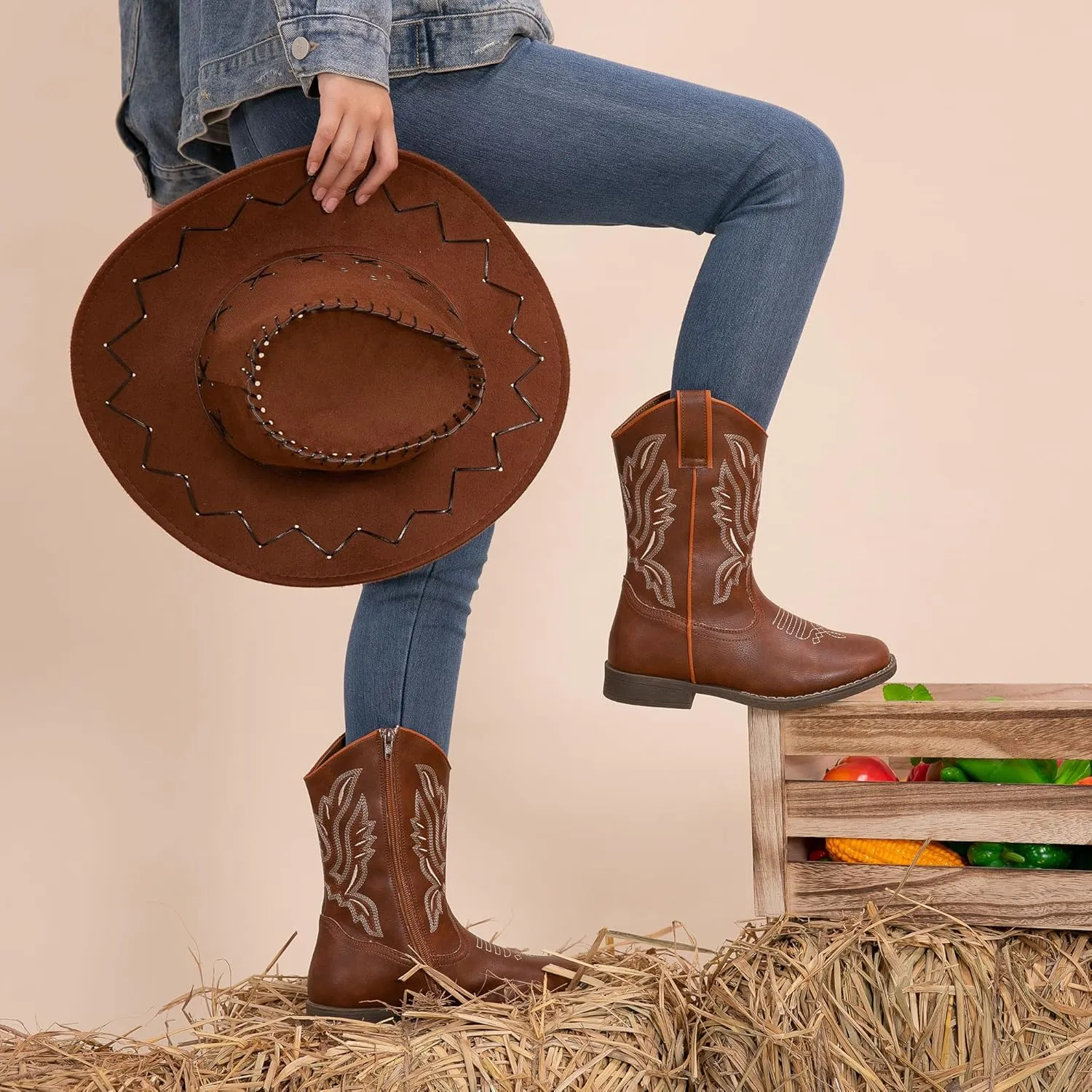 Apakowa Kids Cowboy Boots - Cowboy and Cowgirl Boots for Boys and Girls, Mid-Calf Square Toe Western Rodeo Boots with Embroidery and Side Zipper (Toddler/Little Kid/Big Kid)