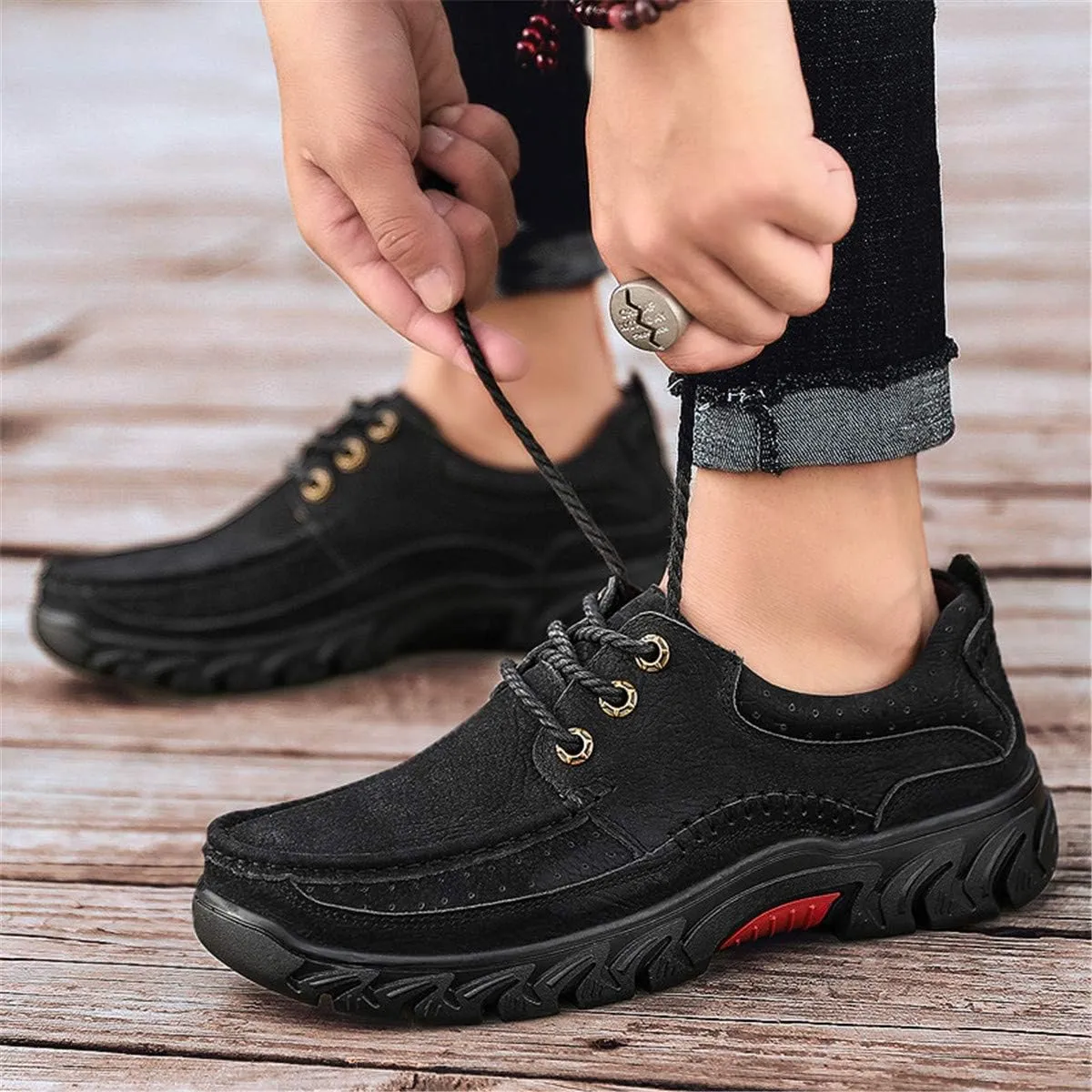 ChicWind Men's Anti Slip Outdoor Leather Sneakers Adventure Moc Hiking Shoes