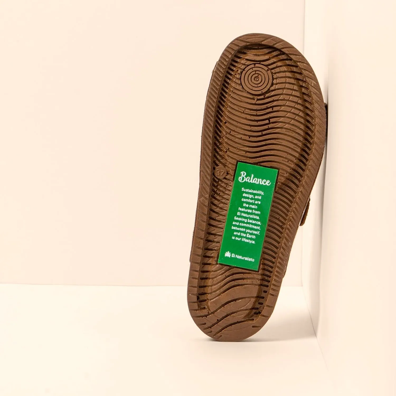 El Naturalista Men's Classic Flat Sandal
