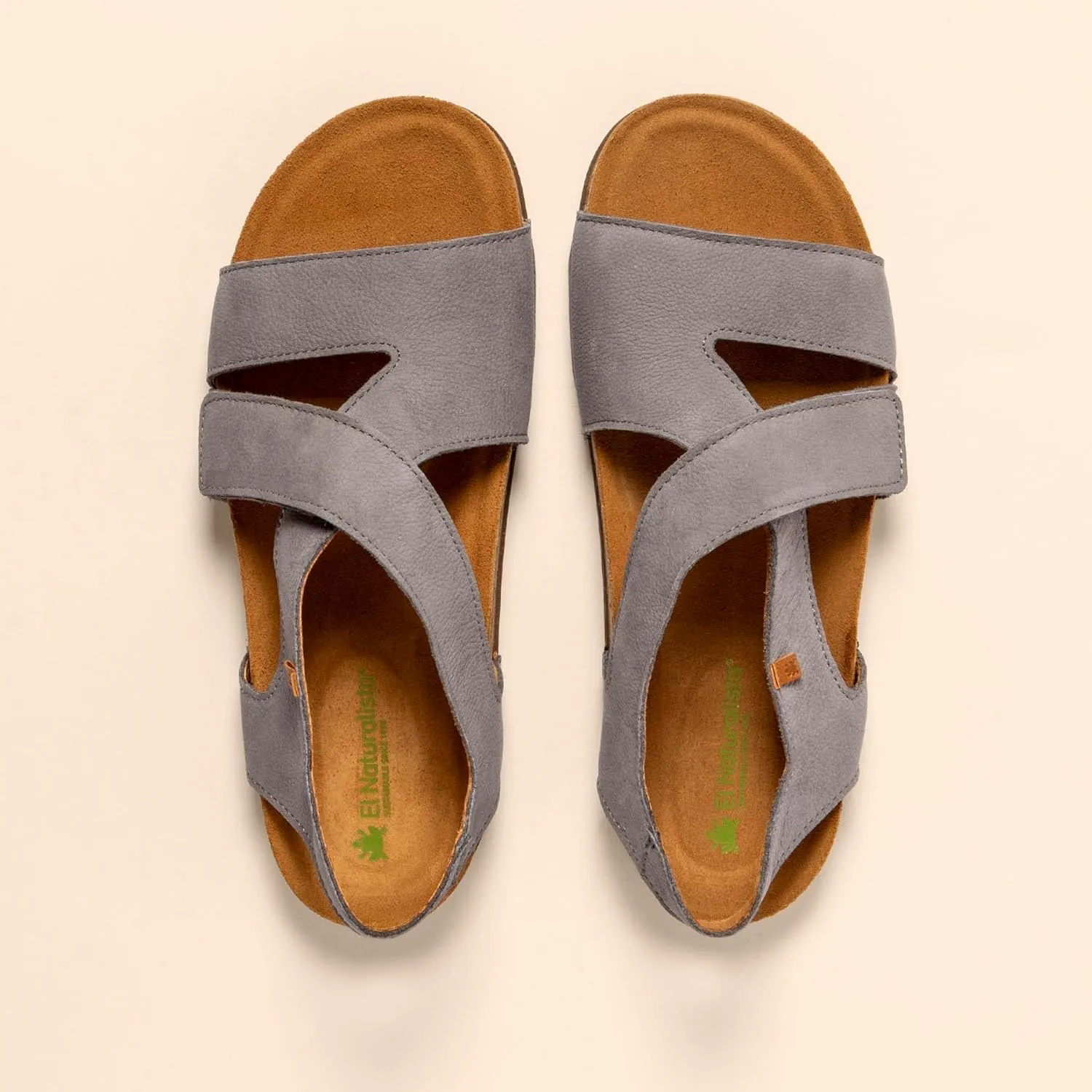 El Naturalista Unisex's Classic Flat Sandal