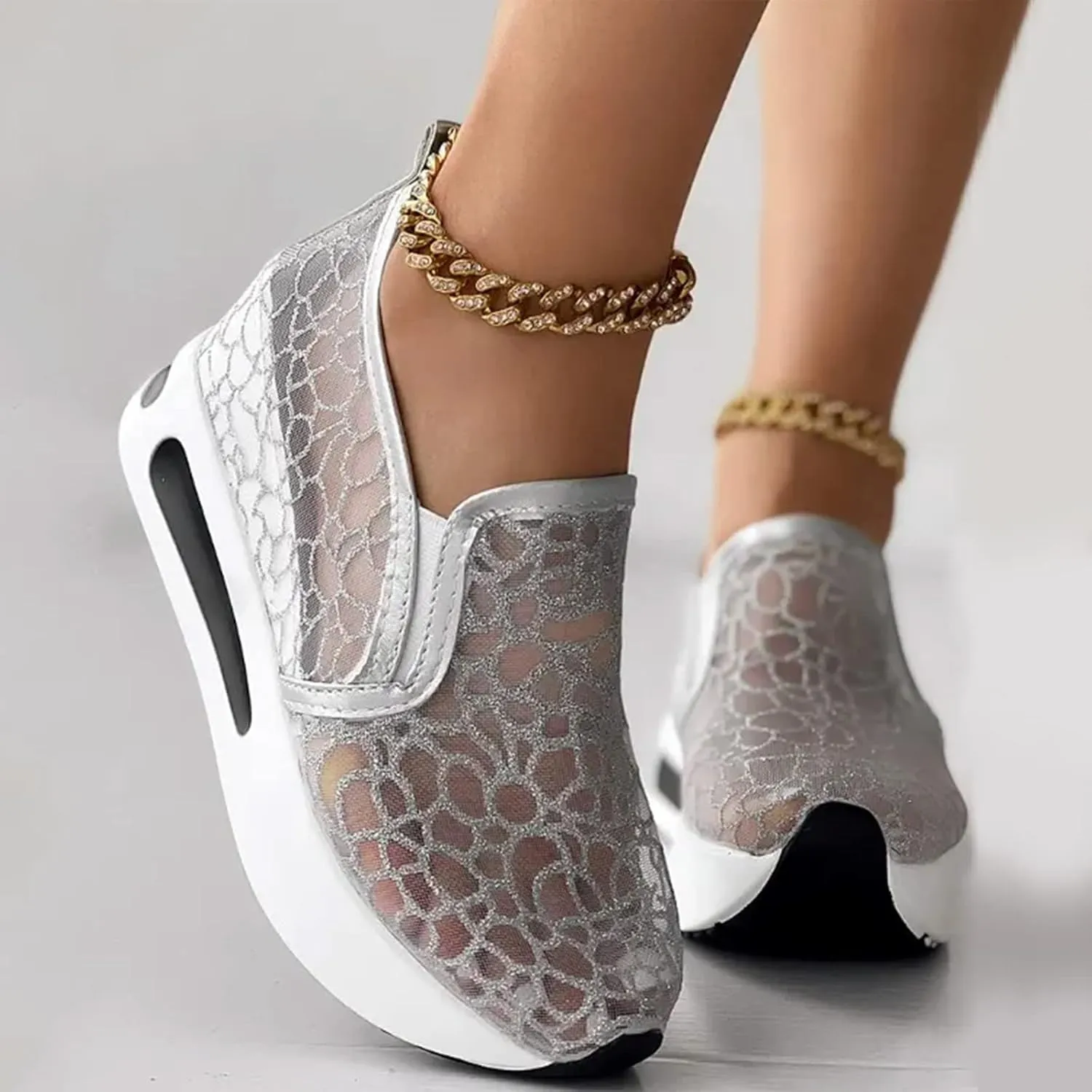 Fashion Platform Sneakers for Women Slip on Loafers Lightweight Walking Tennis Shoes Non Slip Comfortable Lace Embroidery Chunky Sneakers Athletic Breathable Shoes for Casual and Daily Wear