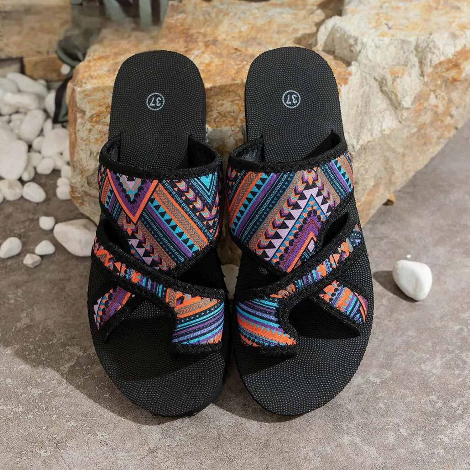 Flat Sandals for Women 2025 Open Toe Slip On Split Toe Soft Memory Foam Platform Floral Slippers Low Heel Sandal Summer Comfortable Cushion Footbed Casual Slides for Walking Vacation Outdoor Indoor