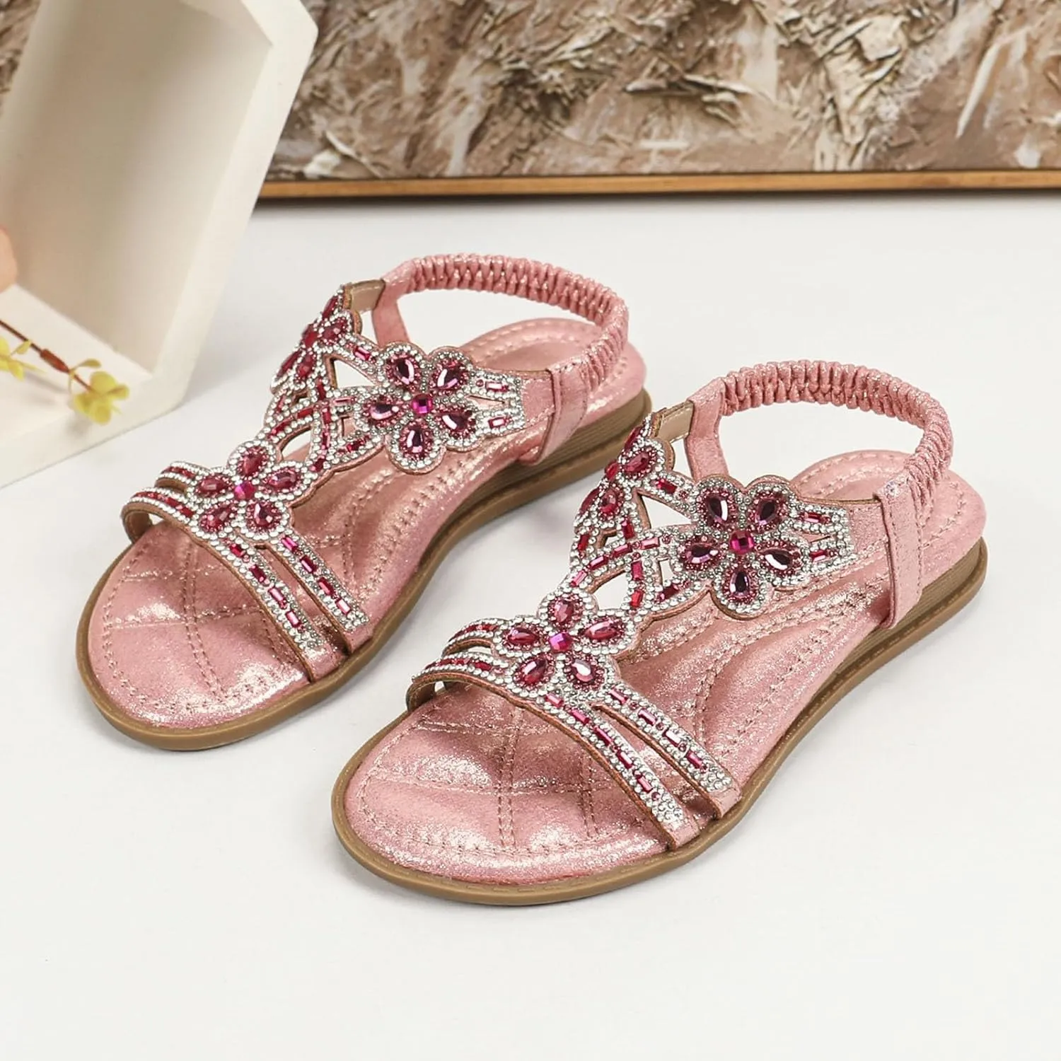 Glitter Sandals Girls Ankle Strap T-Strap 𝐋𝐨𝐰 Heel Pearl Bow Flower Pump Dress Wedding Shoes for Little Kid/Big Kid
