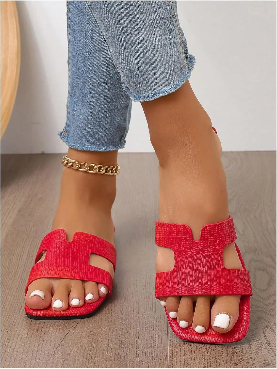 GORGLITTER H Sandals Cut Out Flat Sandals Women Dressy Flat Cross Strap PU Leather Flat