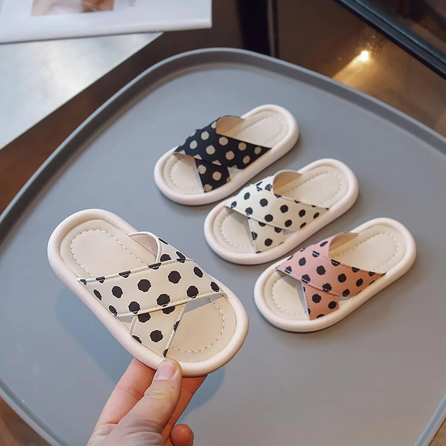 Little Girls Rubber Sandals Polka Dot Soft Casual Shoes Open Toe Outside Wear Slippers Big Girls Sandals