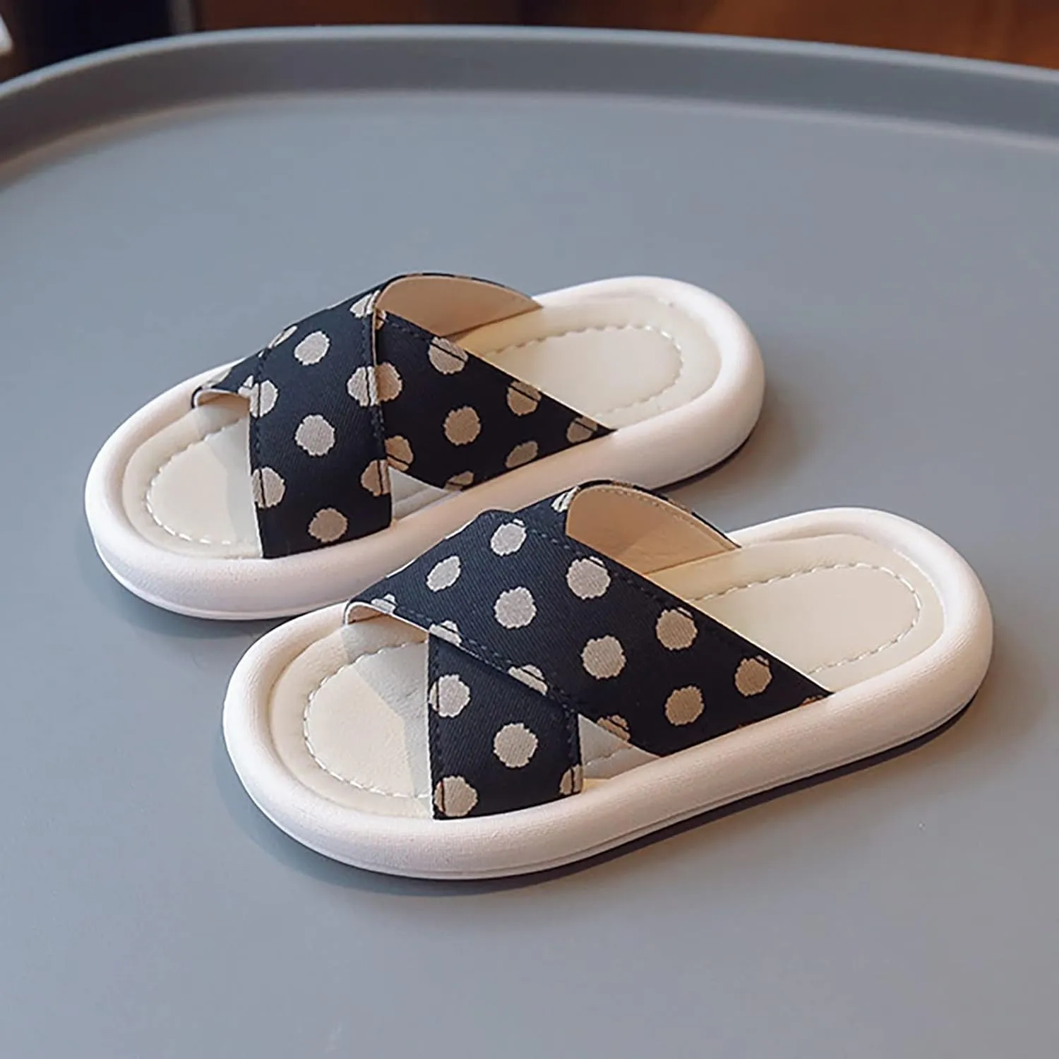 Little Girls Rubber Sandals Polka Dot Soft Casual Shoes Open Toe Outside Wear Slippers Big Girls Sandals