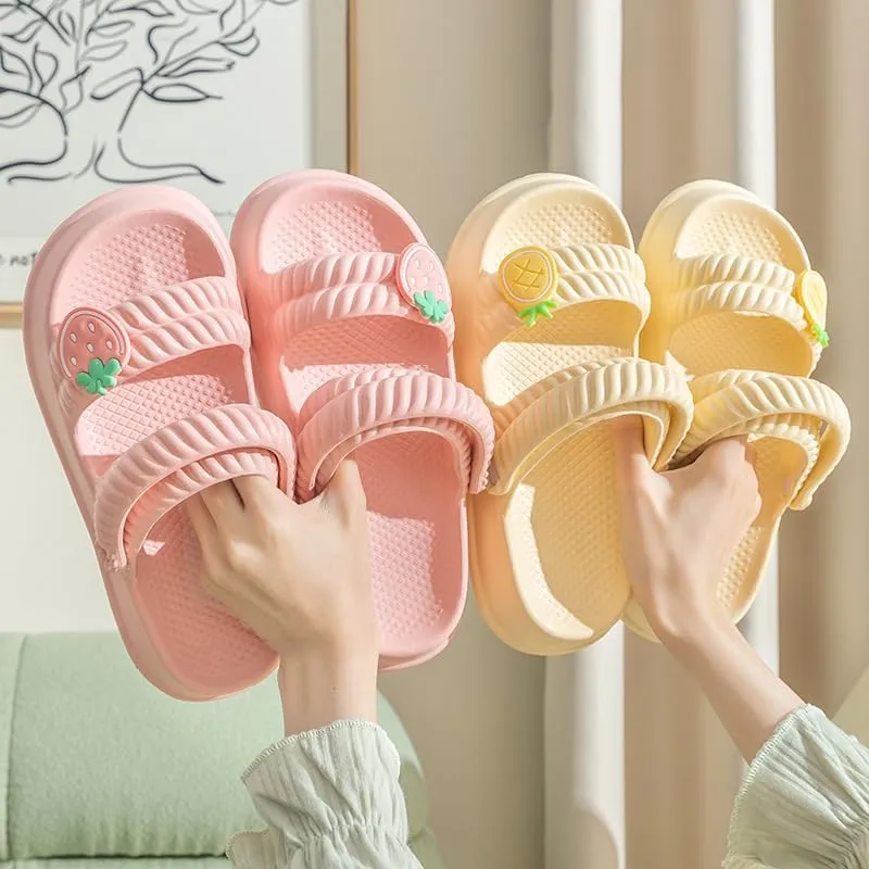 Loizziuy Women's Strawberry Slippers Slides Heart Decor Flip Flops Sandals for Vacation Flat Bottom Casual Slippers for Womens Girls