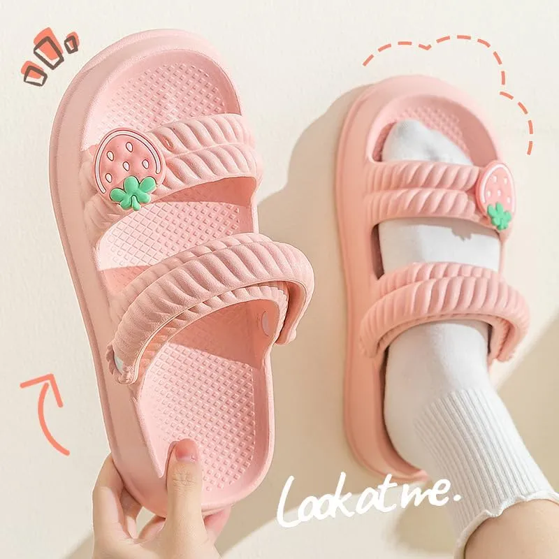 Loizziuy Women's Strawberry Slippers Slides Heart Decor Flip Flops Sandals for Vacation Flat Bottom Casual Slippers for Womens Girls