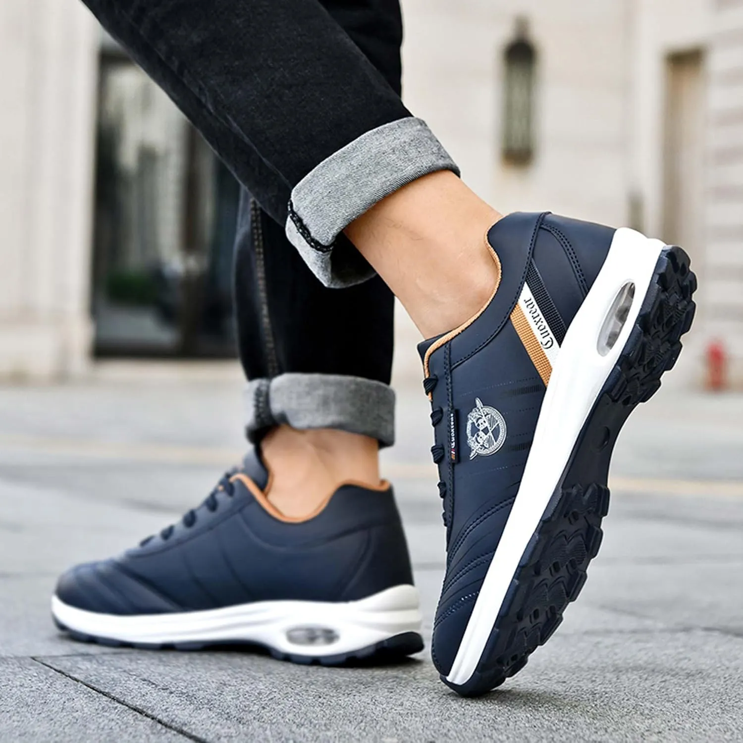 Men's Fall and Winter Fashion Street Casual Shoes Big Size Air Cushion Sneakers