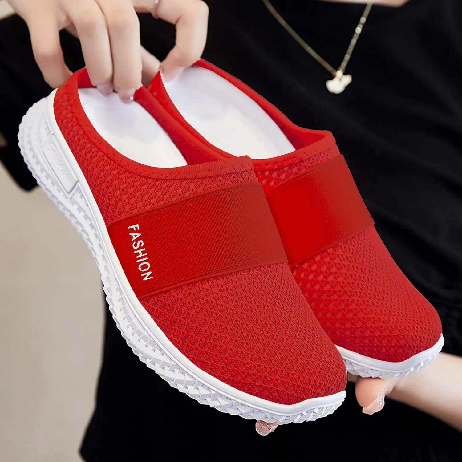 Mule Sneakers for Women Breathable Mesh Walking Mules Sneakers Knit Flats Lightweight Comfortable Summer Beach Walking Shoes Non-Slip Quick Drying Sandals Casual Slippers