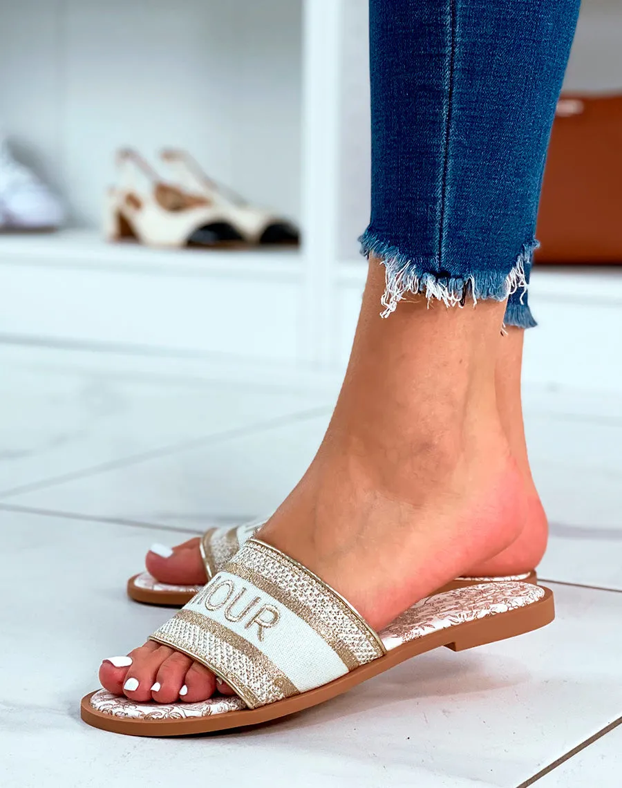 Mules dorées en tissu à inscription Amour