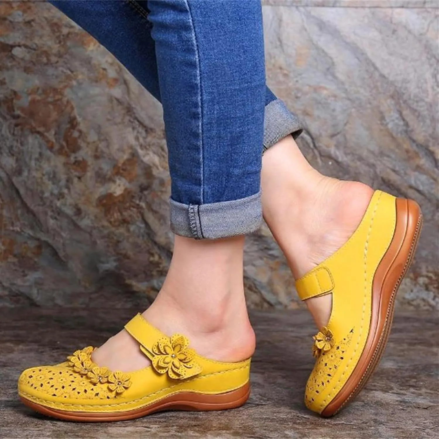 Mules for Women Wedge Sandals Comfortable Dressy Summer Closed Toe Casual Slip On Shoes with Adjustable Hook Loop Heel Sandal Mule Clogs Low Orthopedic Round Head Anti-Slip Soft Bottom Footwear