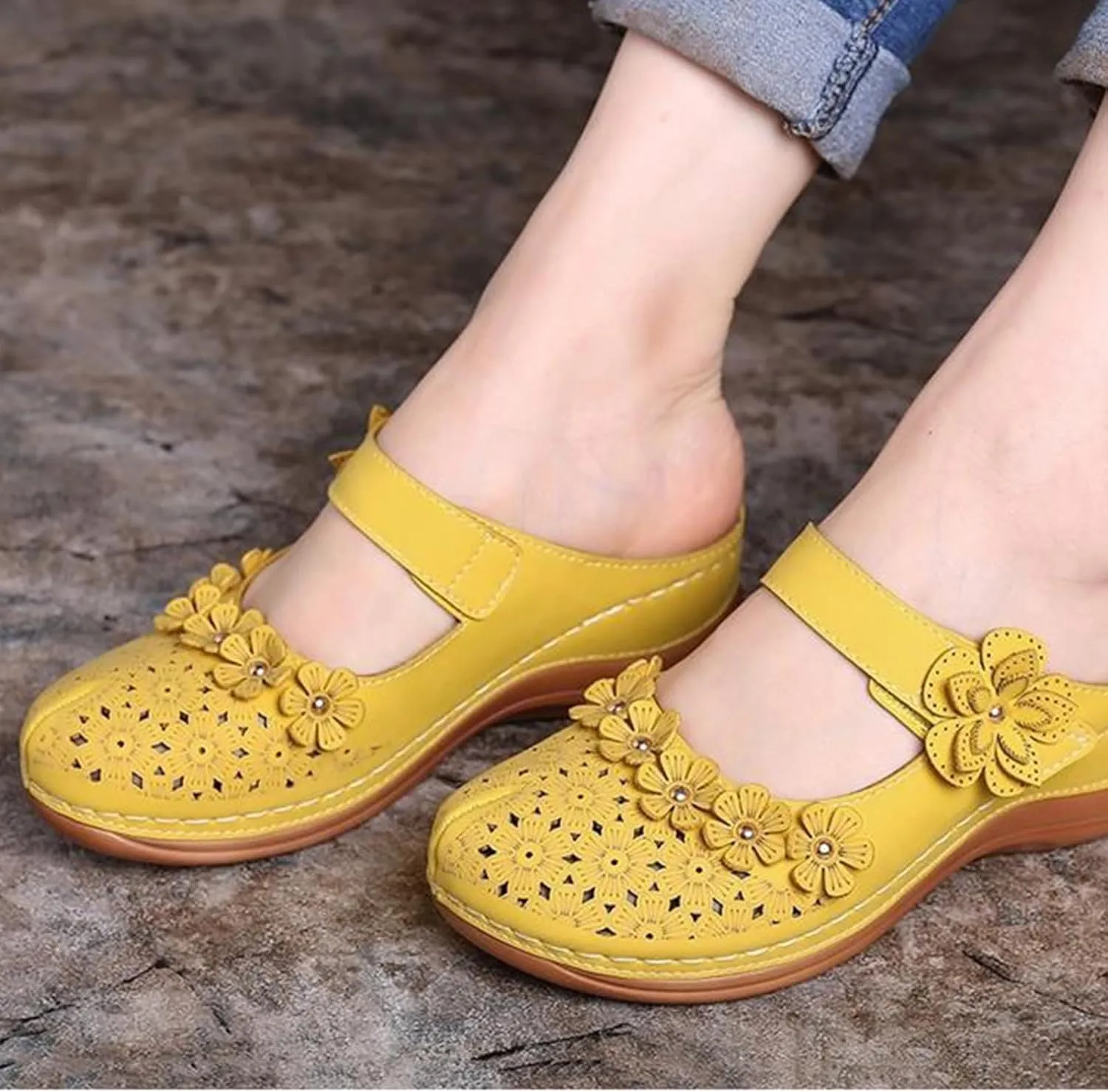 Mules for Women Wedge Sandals Comfortable Dressy Summer Closed Toe Casual Slip On Shoes with Adjustable Hook Loop Heel Sandal Mule Clogs Low Orthopedic Round Head Anti-Slip Soft Bottom Footwear