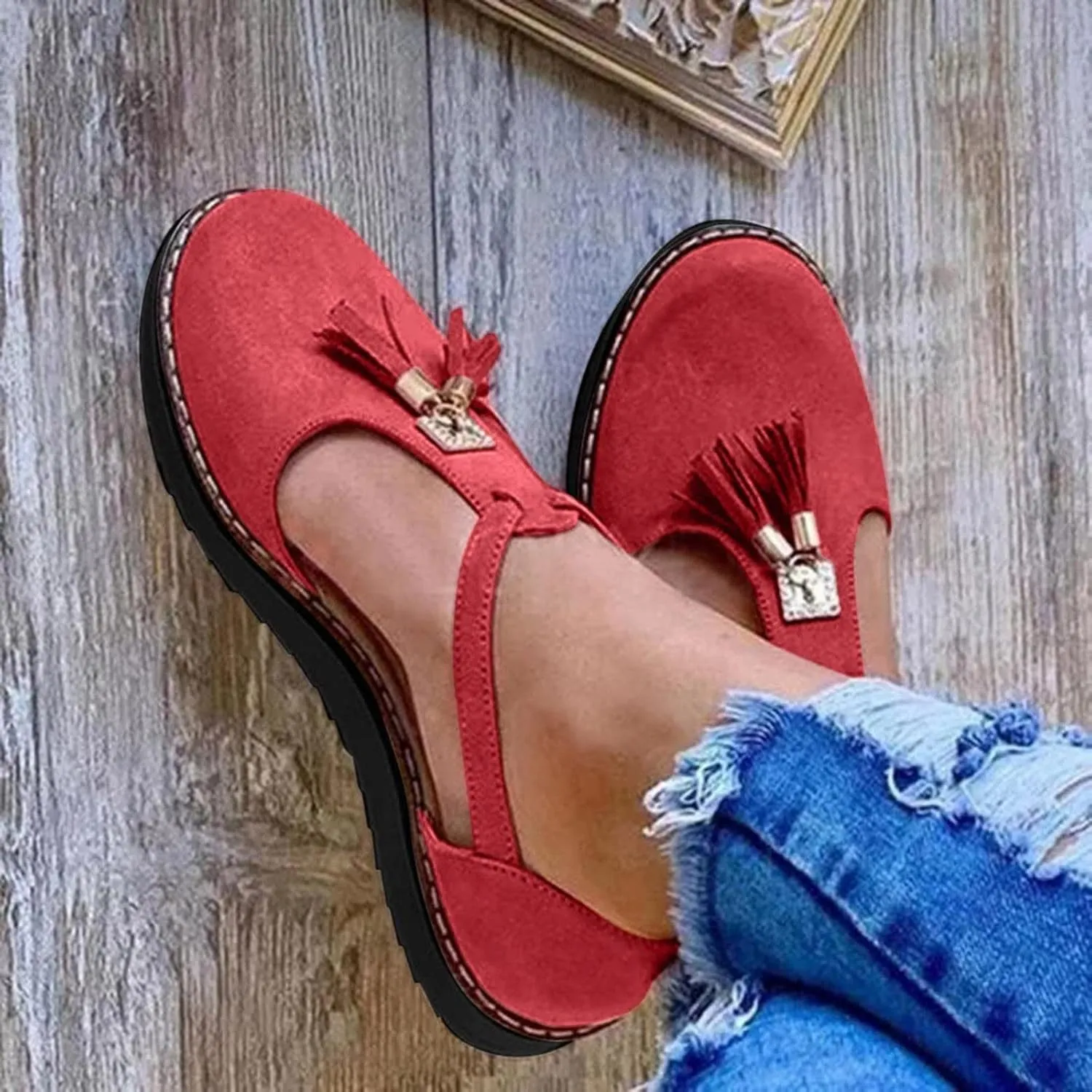 oiangi Fringed Sandals for Women Casual Summer Round Toe Closed Toe Buckle Tassel Flats Solid Comfortable Ladies Outdoor Non-Slip Shoes Sandalias