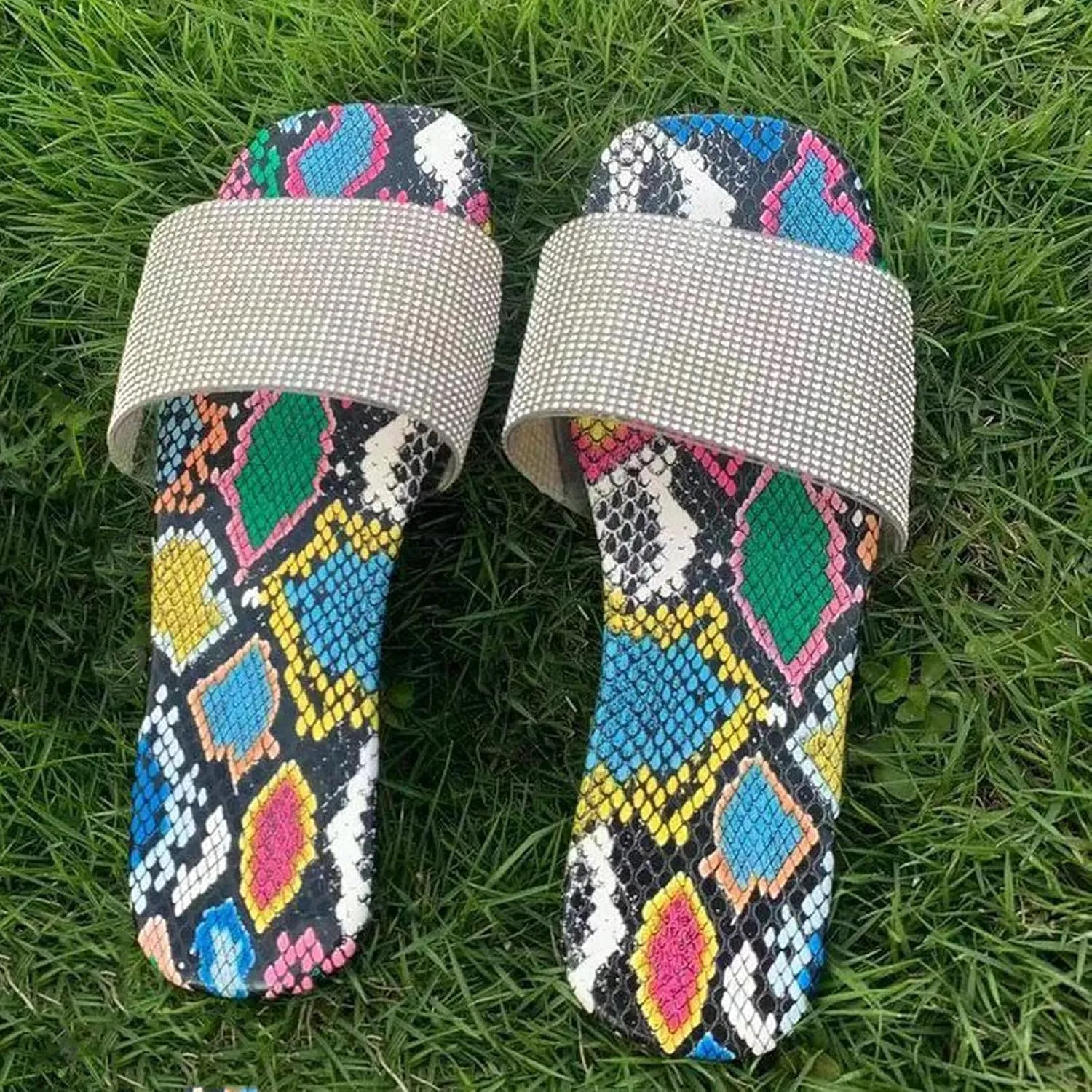 oiangi Sandal for Women Casual Summer Flats Flip-Flops Sandals Fashion Snake Pattern Colorblock Printed Platform Sandals Bath Slippers Beach Shoes
