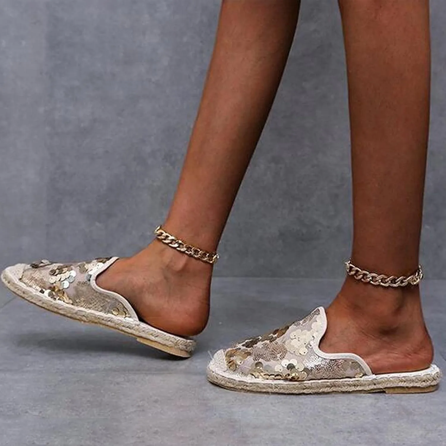 oiangi Sparkly Glitter Sandals for Women Casual Summer Closed Toe Slip-on Espadrille Flat Slipper Elegant Comfortable Home Outdoor Shoes Flip Flops