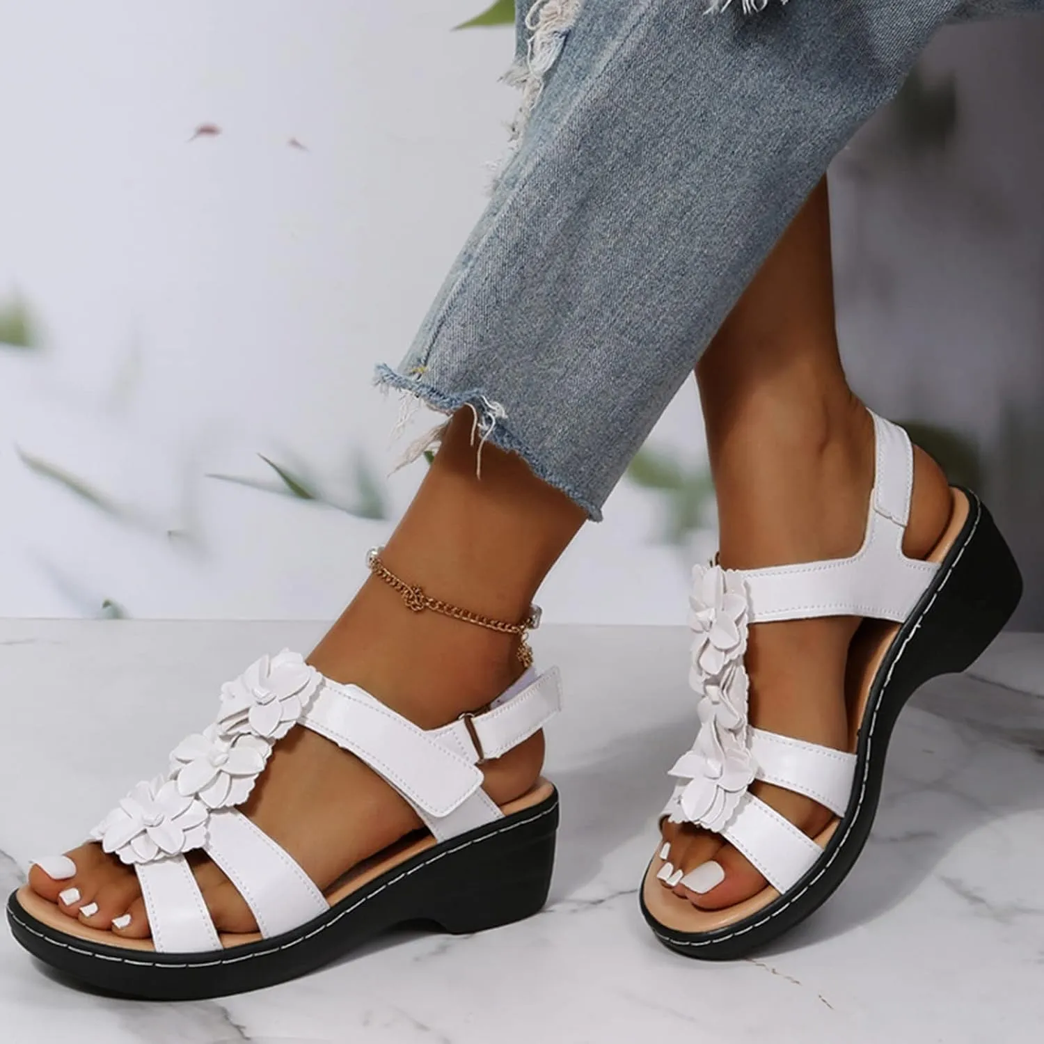 oiangi Wedge Sandals for Women Casual Summer Round Toe Fish Mouth Open Toe Flower Hollow Hook-and-Loop Platform Sandals Comfortable Outdoor Ladies Shoes