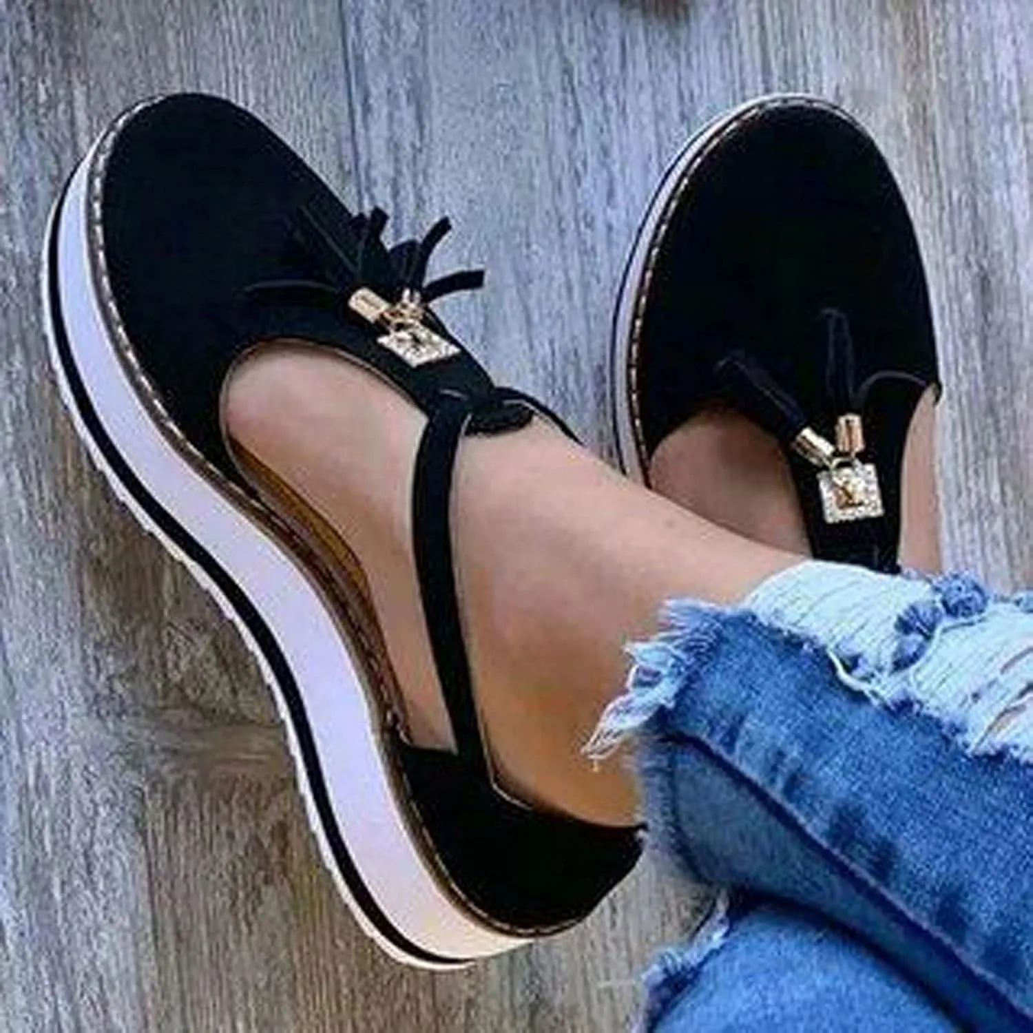 oiangi Womens Shoes Sandals Dressy Fashion Tassel Round Toe Hollow out Flat Pumps Comfortable Thick Bottom Buckle Strap Casual Beach Shoes