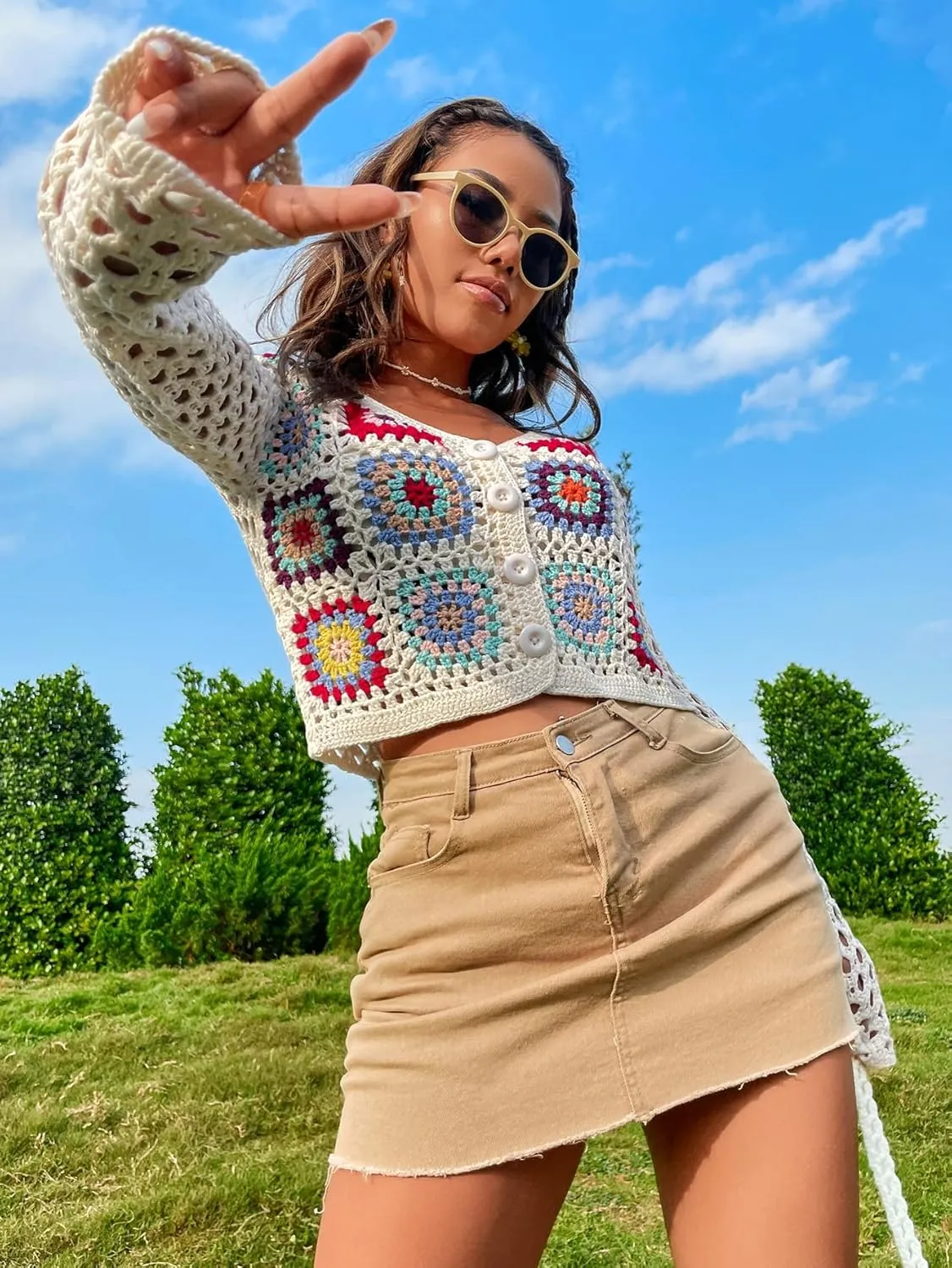 SHENHE Women's Floral Crochet Cardigan Hollow Out V Neck Button Down Long Sleeve Cropped Sweater
