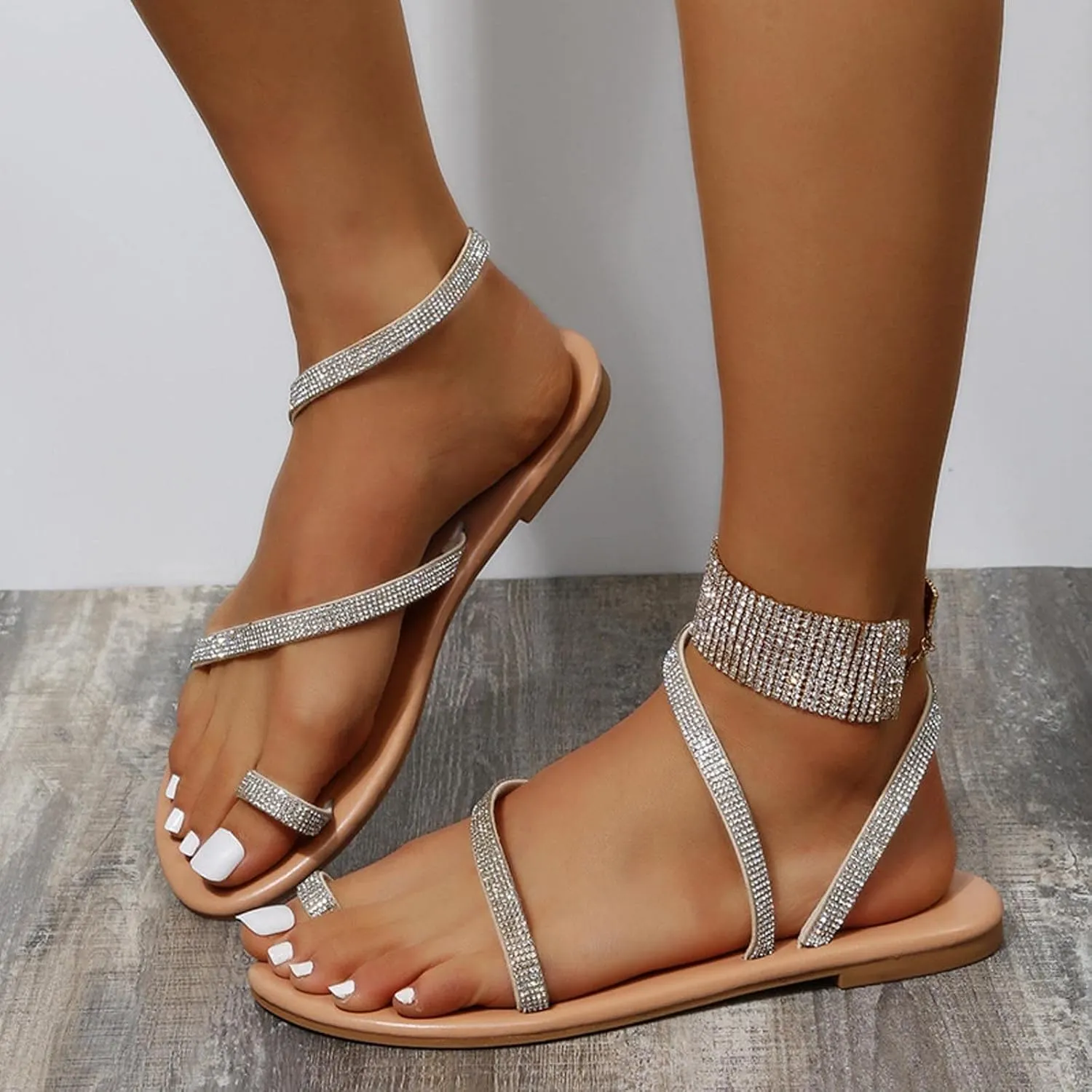 Stylish Women’s Flat Sandals with Rhinestone Straps Casual Clip Toe Sandal Dressy Flats Everyday Footwear Summer Wear
