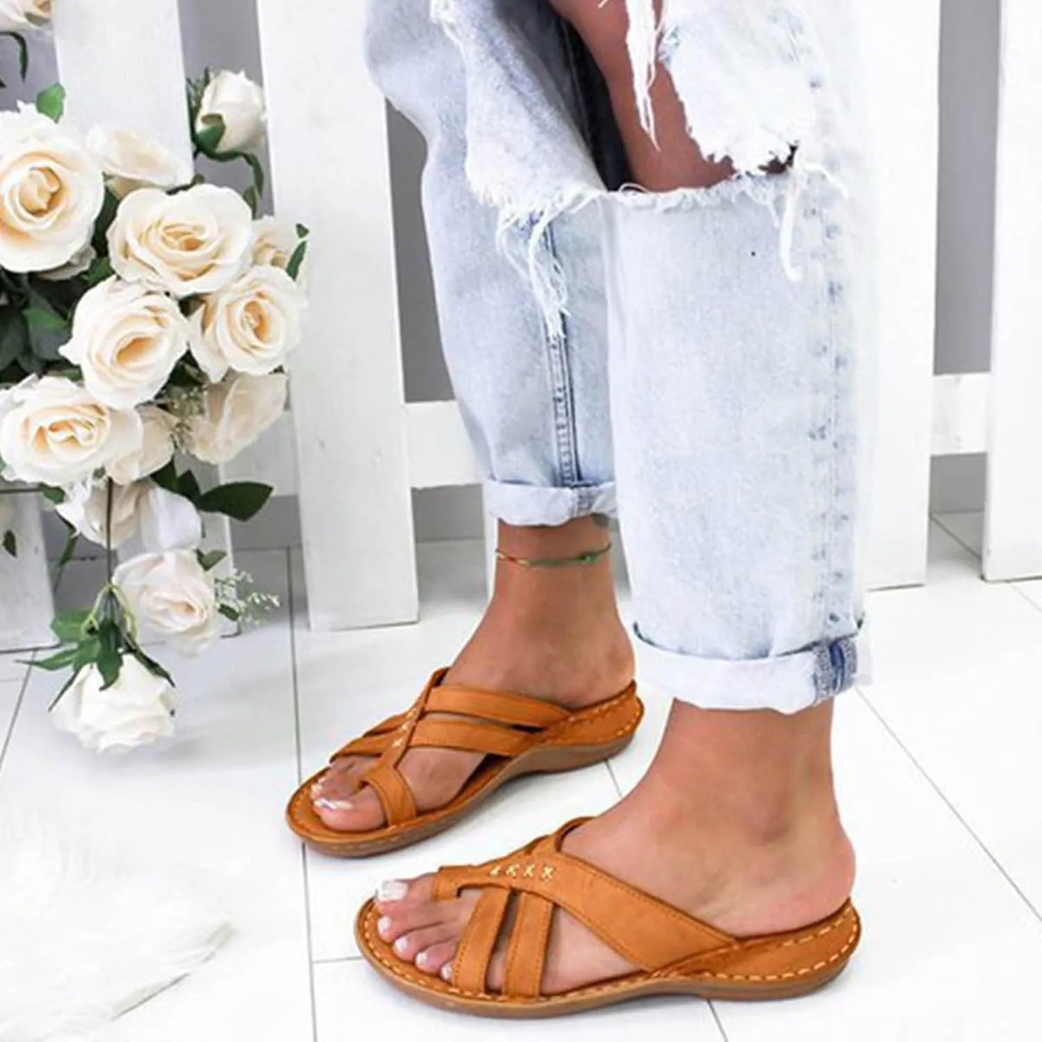 SuanlaTDS Wedge Sandals for Women Platform Flip Flops with Arch Support Comfortable Toe Ring Slip On Slide Orthopedic Sandals Casual Summer Beach Open-toe High Heels Wedges Sandals