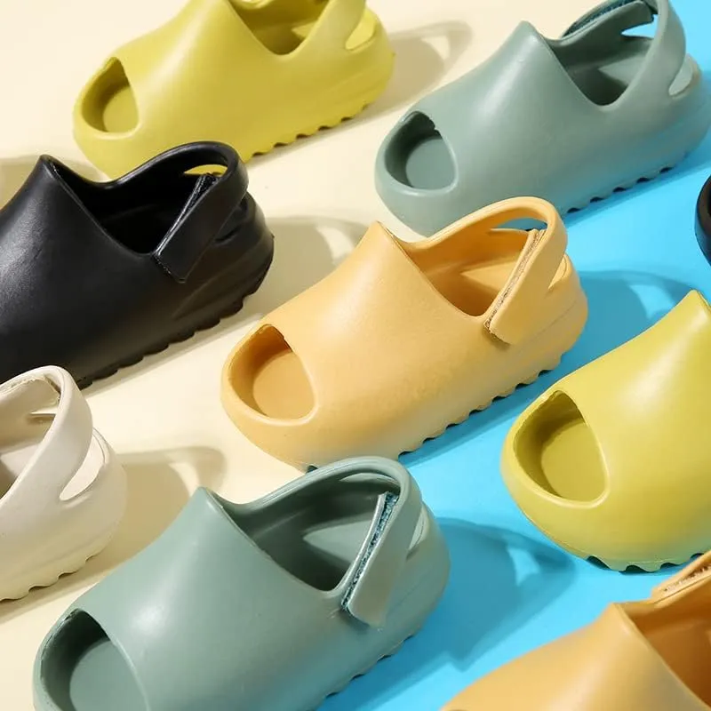 Toddler Little Kids Slides Sandals, Kid Summer Slip On Slides Sandals,Slippers with Strap Anti-slip Water Shoes，Indoor Outdoor Lightweight Slippers Sandals for Boys and Girls