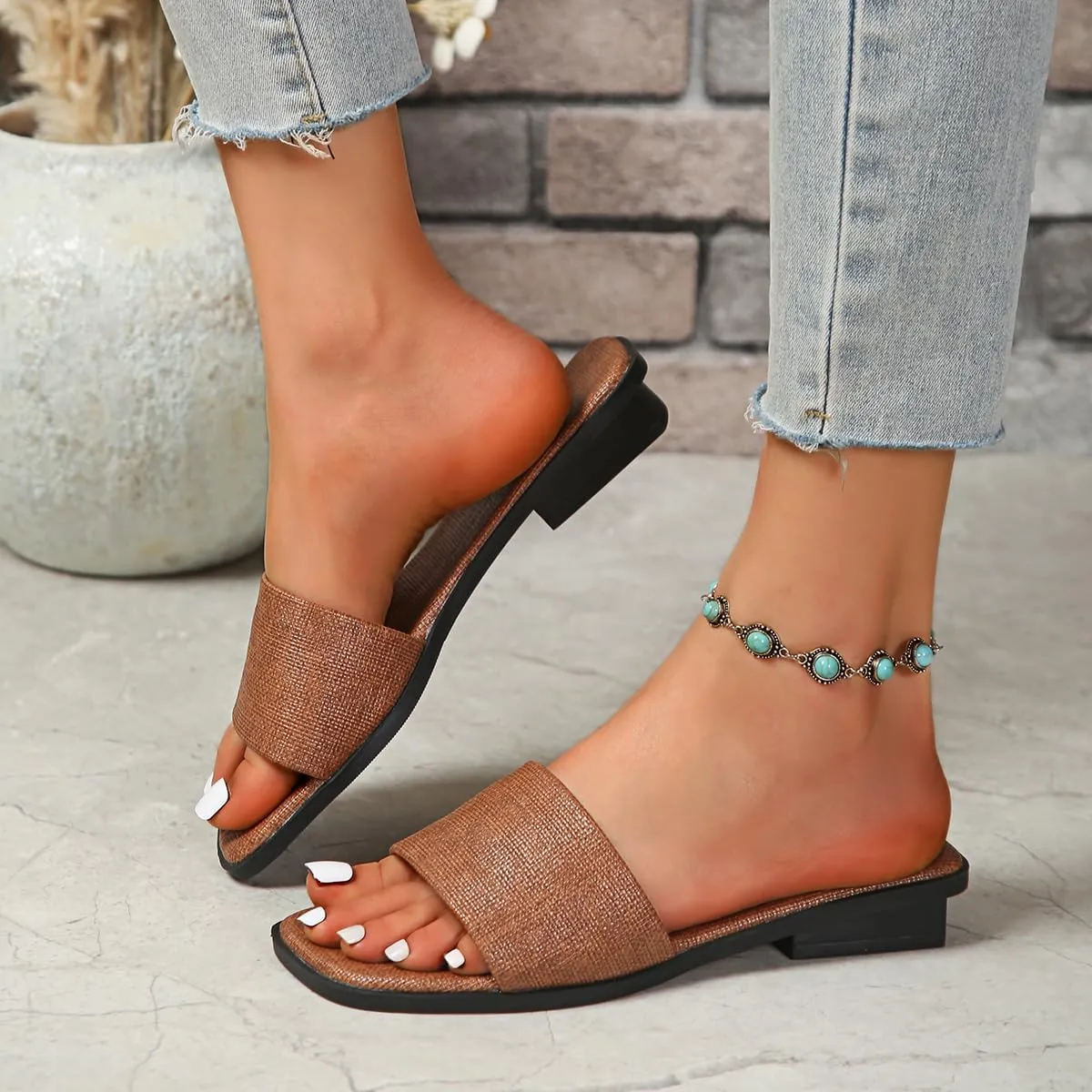 Women’s Minimalist Slide Sandals – Square Toe Flat Mules with Single Wide Strap, Lightweight Slip-On Summer Slides for Daily Wear, Travel, Beach & Casual Outfits – Brown Shimmer Look