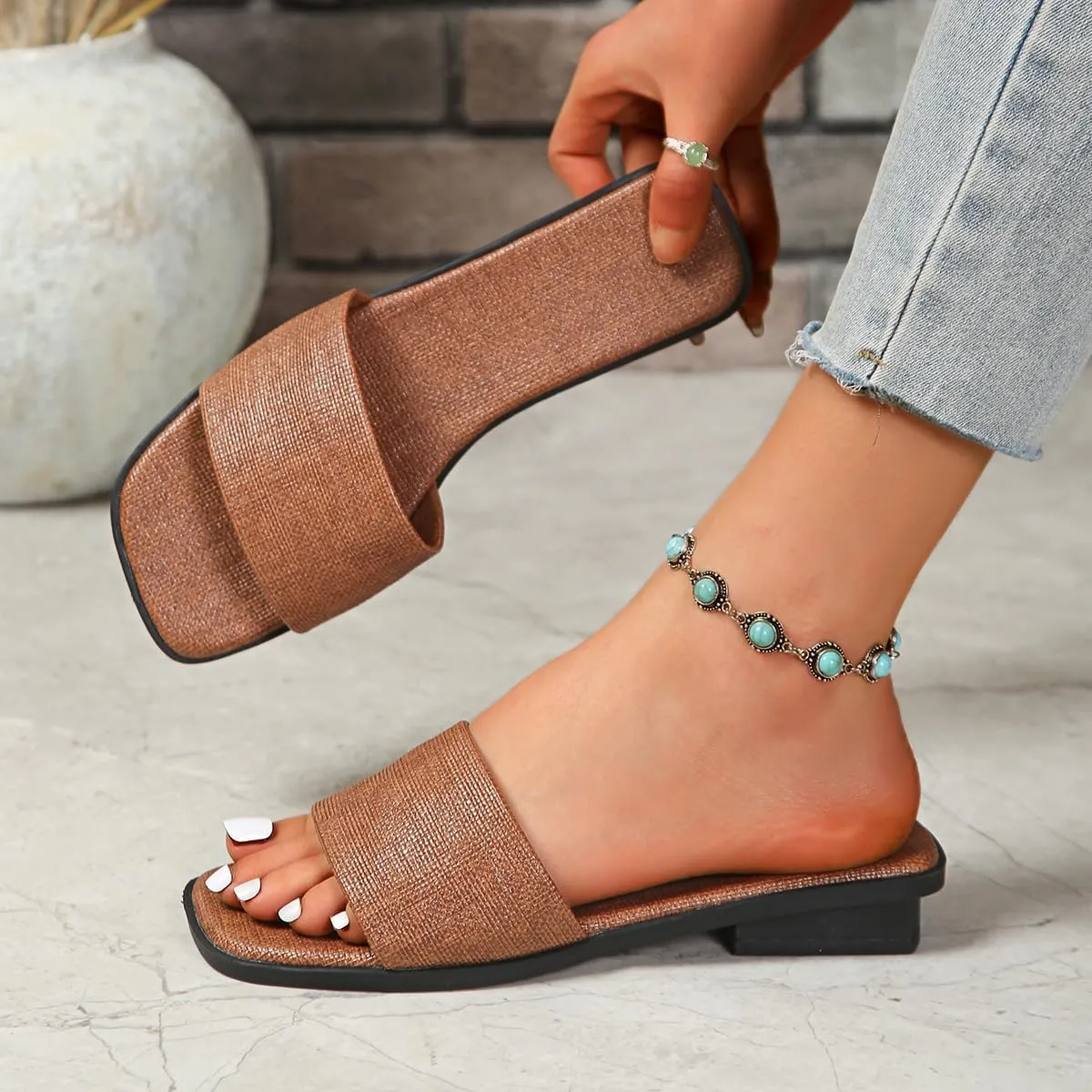 Women’s Minimalist Slide Sandals – Square Toe Flat Mules with Single Wide Strap, Lightweight Slip-On Summer Slides for Daily Wear, Travel, Beach & Casual Outfits – Brown Shimmer Look
