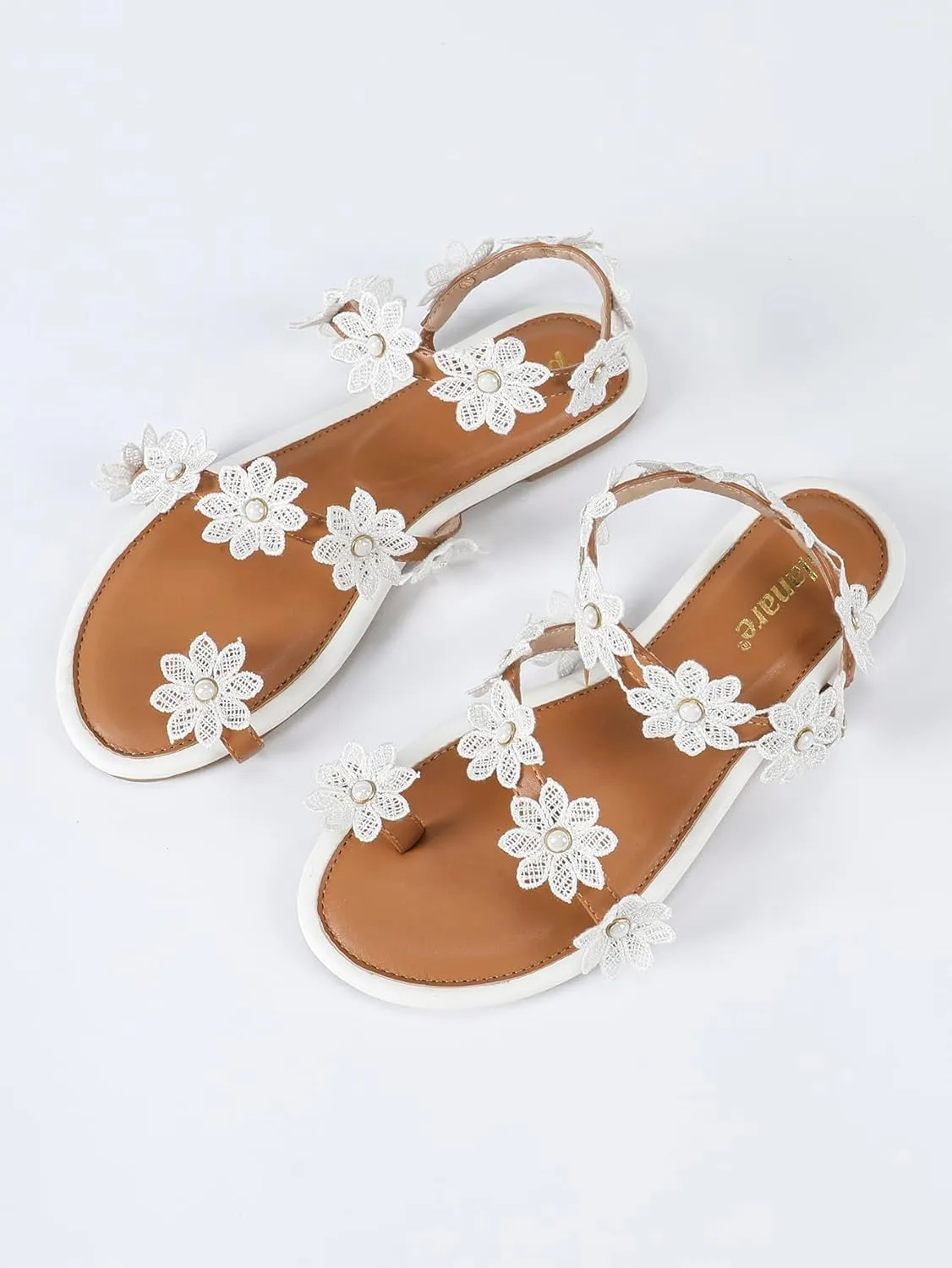 Women's White Floral Flat Sandals Open Toe Boho Lace Cutout Flower Shoes with Pearl Details Easy Wear Non-Slip for Daily Life Beach Wedding & Summer Vacation Sandals