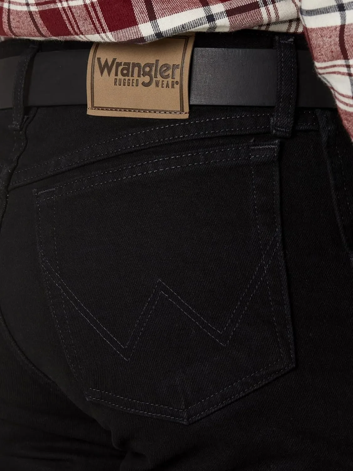 Wrangler Men's Rugged Wear Classic Fit Jean