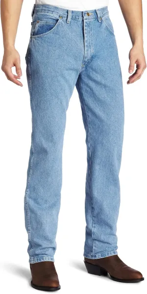Wrangler Men's Rugged Wear Classic Fit Jean