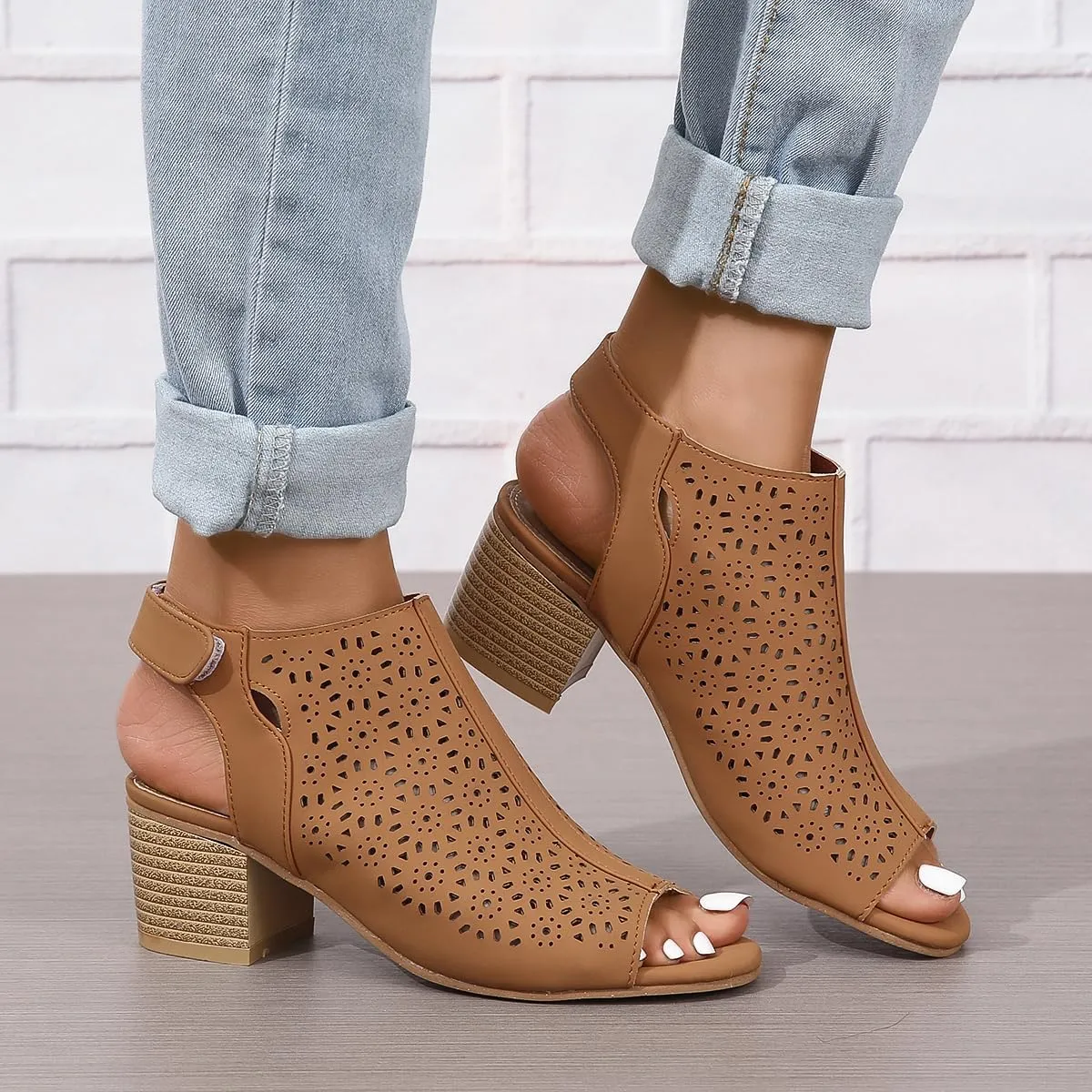 ZDLJLY Peep Toe Booties Women, Ankle Booties Skeleton Boots Hook & Loop Strap Cut Out Mid Block Heel Sandals for Women