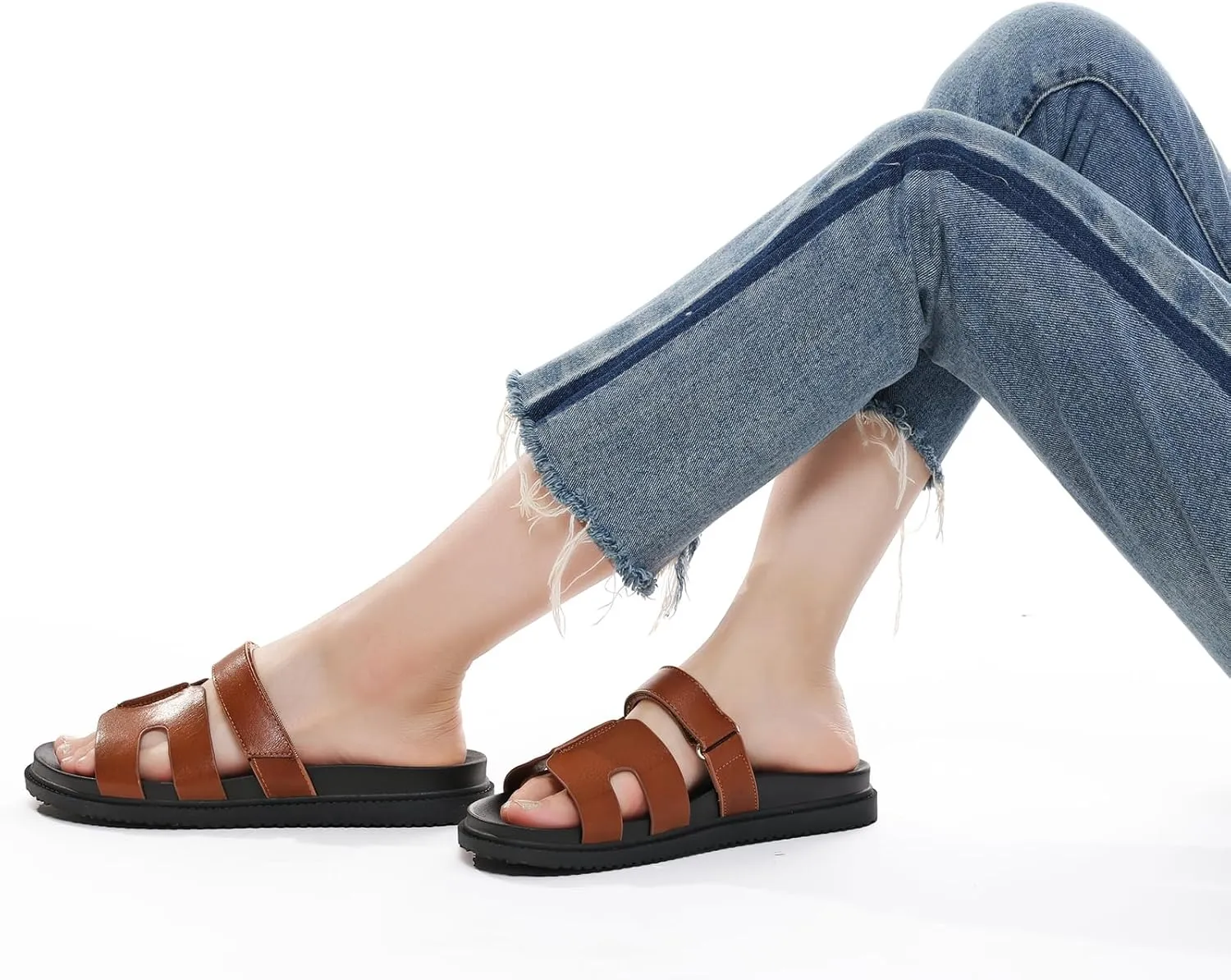 ZEENXIUYA Women's Slide Sandals with Adjustable Velcro, Arch Support Summer Beach Slides, Comfort Lightweight Cushion Slip on H-Strap Leather Open Toe Flat Sandal